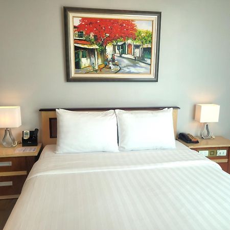 Luxeden Hotel Hanoï Extérieur photo
